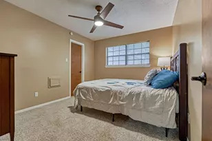 660 Hillcrest Dr, Huntsville, TX 77340 - Photo 38