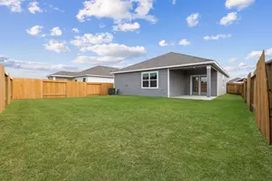 15875 Berry Hl Dr, Conroe, TX 77303 - Photo 2