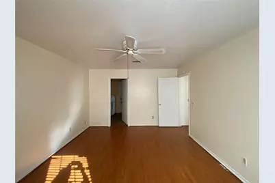 14706 Woodward Gardens Drive, Houston, TX 77082 - Photo 20