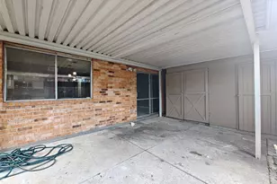 2252 Shadowdale Dr, Houston, TX 77043 - Photo 38