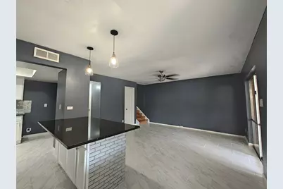 2252 Shadowdale Drive #362, Houston, TX 77043 - Photo 12