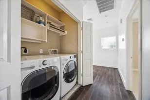 5208 Blossom St, Houston, TX 77007 - Photo 30