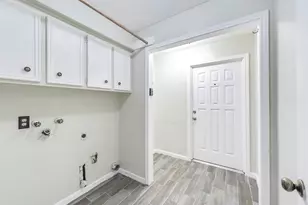 2304 Colleen Dr, Pearland, TX 77581 - Photo 14