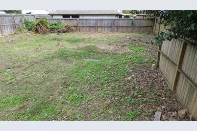 1533 Beaconshire Road, Houston, TX 77077 - Photo 4