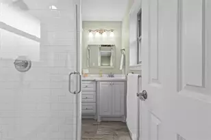 1663 4th St, Nome, TX 77629 - Photo 16