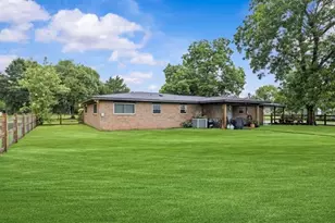 1663 4th St, Nome, TX 77629 - Photo 26