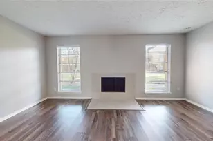 8714 Wilcrest Dr, Houston, TX 77099 - Photo 6