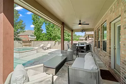 26 Whispering Thicket Place, Tomball, TX 77375 - Photo 30