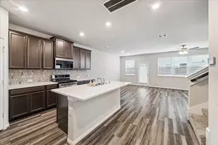 5502 Cuerta St, Houston, TX 77023 - Photo 8