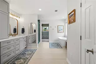 12718 Pebblebrook Dr, Houston, TX 77024 - Photo 20