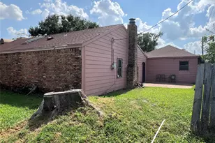 2207 Droxford Dr, Houston, TX 77008 - Photo 4