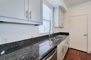 1432 Ennis St, Houston, TX 77003 - Photo 8