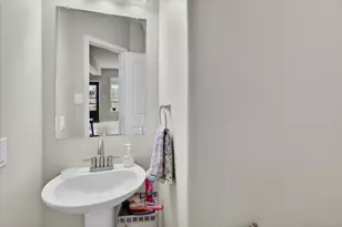 17027 Amarose Dr, Houston, TX 77090 - Photo 18