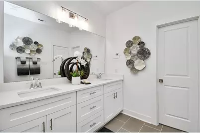 9006 Laverne Laurel Lane, Houston, TX 77080 - Photo 28