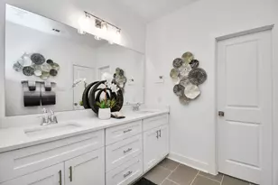9006 Laverne Laurel Ln, Houston, TX 77080 - Photo 28