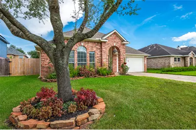 416 Magnolia Way, League City, TX 77573 - Photo 2