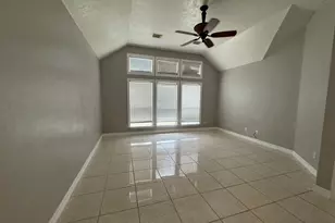 15314 Carsen Bend Dr, Houston, TX 77049 - Photo 12