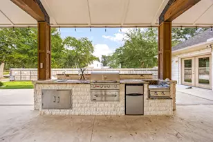 3 Rolling Glen Ln, Tomball, TX 77375 - Photo 36