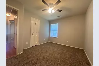10426 Whisper Bluff Drive, Humble, TX 77396 - Photo 14