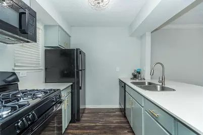 3001 Hillcroft Street #G1108, Houston, TX 77057 - Photo 2