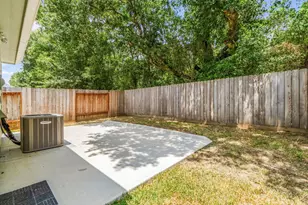16367 Jasmine Marie Pl, Conroe, TX 77306 - Photo 2