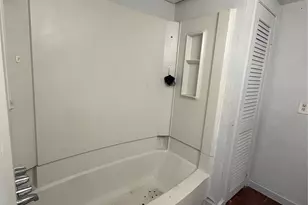 4353 Brinkley St, Houston, TX 77051 - Photo 16