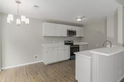 92 Sparrow Way, Beaumont, TX 77707 - Photo 8