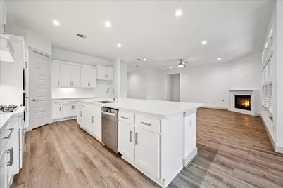 2550 Austin Trail, Friendswood, TX 77546 - Photo 12