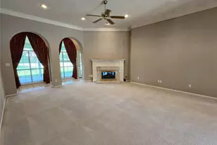 104 April Wind Dr S, Conroe, TX 77356 - Photo 10