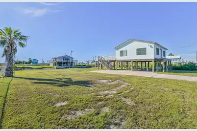 7016 E Hunter Drive, Hitchcock, TX 77563 - Photo 8