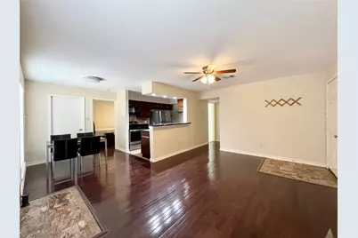 2626 Holly Hall Street #306, Houston, TX 77054 - Photo 4