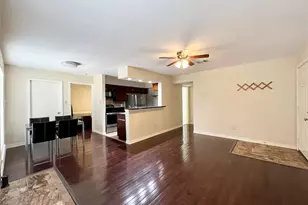 2626 Holly Hall St, Houston, TX 77054 - Photo 4