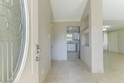 2502 Drummer Drive, League City, TX 77573 - Photo 2
