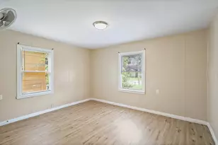 946 Milam St, Liberty, TX 77575 - Photo 14