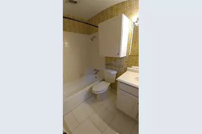 1126 Wisterwood Drive, Houston, TX 77043 - Photo 16