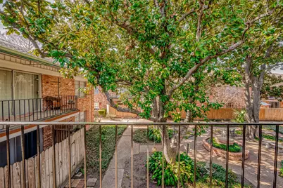 2824 Briarhurst Dr #20, Houston, TX 77057 - Photo 32