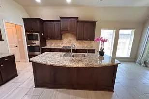 2823 Monarch Xing, Missouri City, TX 77459 - Photo 8