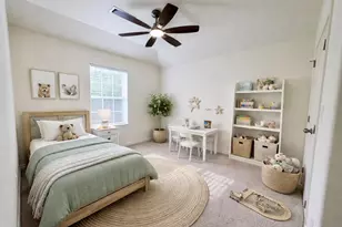 322 Greenleaf St, Huntsville, TX 77340 - Photo 12