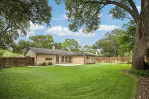 12427 Brandywyne Dr, Houston, TX 77077 - Photo 30