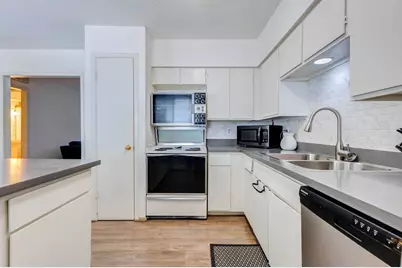 4040 San Felipe Street #134, Houston, TX 77027 - Photo 8