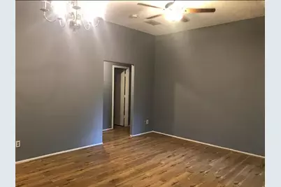 1015 W Clarendon Drive, Dallas, TX 75208 - Photo 8