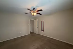 1702 Doyle Ct, Pasadena, TX 77503 - Photo 12