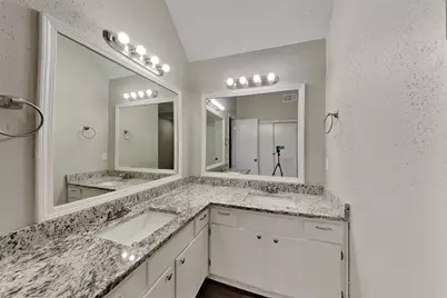 13215 Noblecrest Drive, Houston, TX 77041 - Photo 8