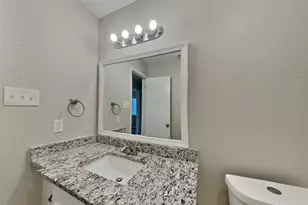 13215 Noble Crest Dr, Houston, TX 77041 - Photo 16