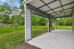 10720 Royal Forest Dr, Conroe, TX 77303 - Photo 36