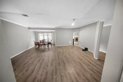 9107 Towerstone Court, Spring, TX 77379 - Photo 8