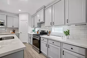 2500 Hagerman Ct, Conroe, TX 77384 - Photo 14