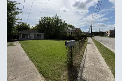 4606 Schroeder Street, Houston, TX 77011 - Photo 2