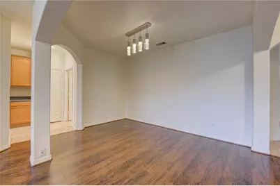 7611 S Linpar Court, Houston, TX 77040 - Photo 12