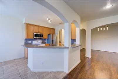 7611 S Linpar Court, Houston, TX 77040 - Photo 14